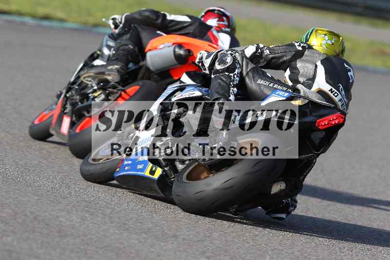 Archiv-2023/06 10.04.2023 Moto Club Anneau du Rhin/Vert-Medium/6